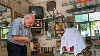 امرأة سورية أرادت شراء فروج القصة كامله