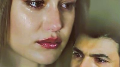 اكتفيت بها الروعة بقلم سارة الحلفاوي