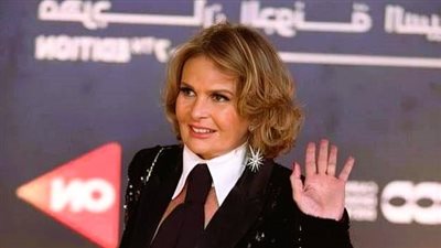 ملاحظة غير متوقعة في صورة يسرا بمهرجان الجونة.. ما هي؟