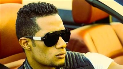 اټهامات لمحمد رمضان باسترداد الفلوس من الغلابة بعد تسليمها في «مدفع رمضان»